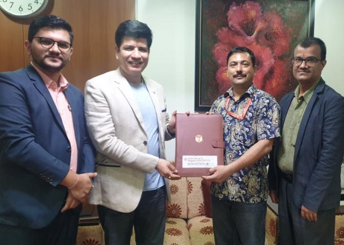 महालक्ष्मी विकास बैंक र ई सेवा मनी ट्रान्सफर बिच सम्झौता