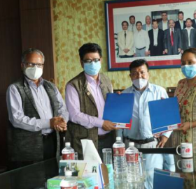 नेपाल घरेलु तथा साना उद्योग महासंघ र मेगा बैंकबीच सम्झौता
