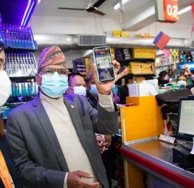 प्रभु बैंकको सहकार्यमा भाटभटेनीले क्युआर भुक्तानी सेवा सुरु