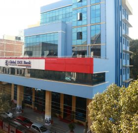 ग्लोबल आइएमई बैंक युरो मनी अवार्ड फर एक्सलेन्स २०२४ को दुई विधामा सम्मानित