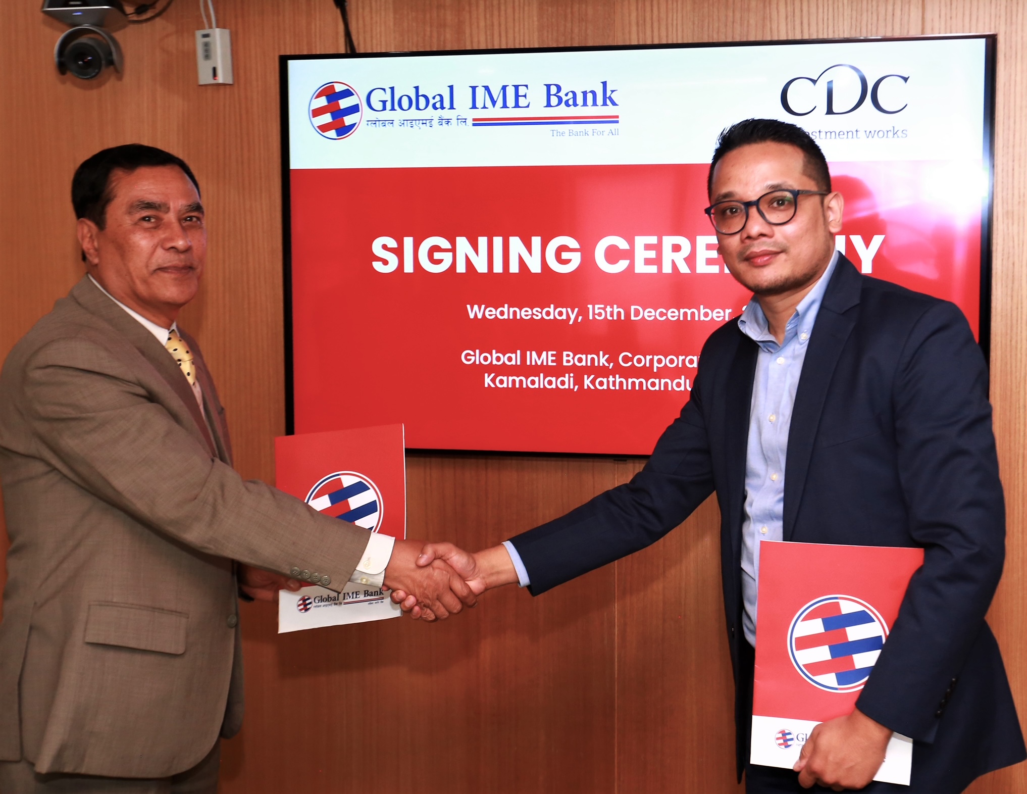 ग्लोबल आइएमई बैंकले बेलायतको विकास वित्त संस्था सीडीसी ग्रुपबाट रु.३ अर्ब ऋण लिने