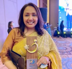 मेगा बैंककी सिइओ अनुपमा खुञ्जेलीलाई उत्कृष्ट अवार्ड