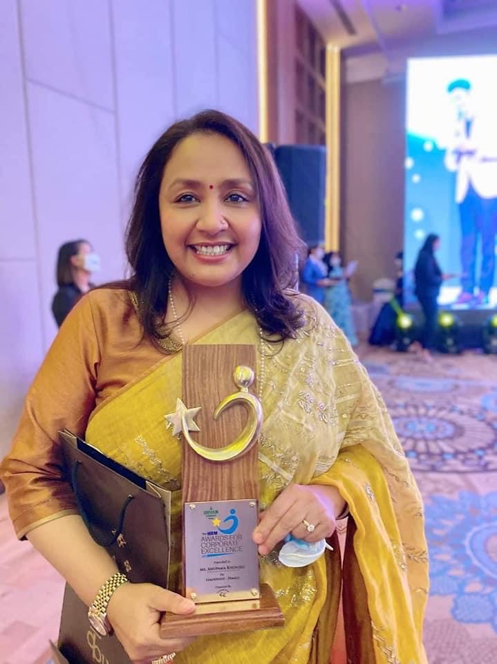 मेगा बैंककी सिइओ अनुपमा खुञ्जेलीलाई उत्कृष्ट अवार्ड