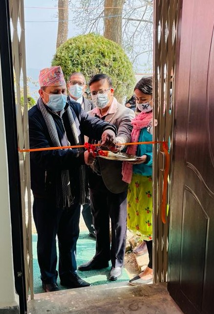 करदाता सेवा कार्यालय धनकुटामा सन्राइज बैंकको विस्तारित काउन्टर