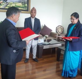 महालक्ष्मी विकास बैंकका अध्यक्षले लिए सपथ