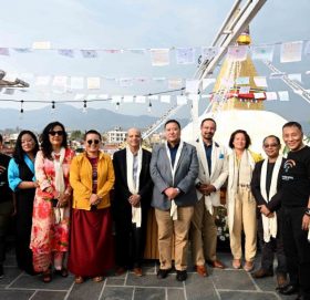 नबिल बैंकले बौद्धनाथ स्तुपामा जडान गर्यो वातावरण मैत्री लुङ्गटा