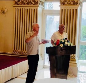 सगरमाथा शिखरमा पुग्ने सुरक्षित बाटोको खोजीमा फ्रान्सेली आरोही