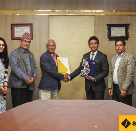 सिद्धार्थ बैंक र हेफर इन्टरनेशनल नेपालबीच सम्झौता