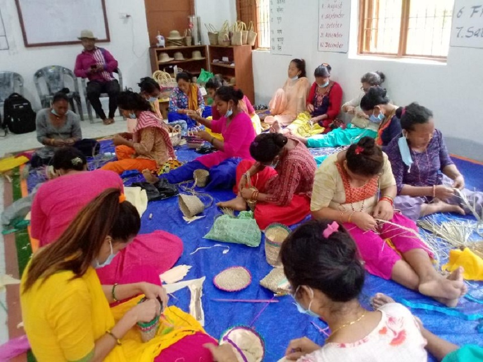 तालिमपछि व्यवसायी र प्रशिक्षक बन्दै महिला