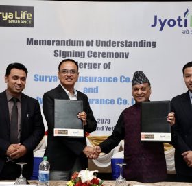 सूर्या र ज्योति लाइफका अध्यक्षले गरे मर्जरको सहमतिपत्रमा हस्ताक्षर