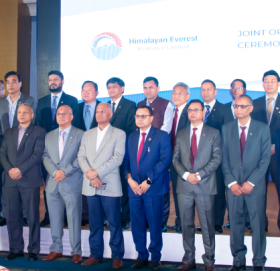 बीमा पहुँचवाला वर्गमा मात्रै हुनु हुँदैनः विजयबहादुर शाह