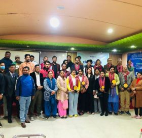 रिलायन्स लाइफ इन्स्योरेन्सद्वारा धनगढीमा सम्मान