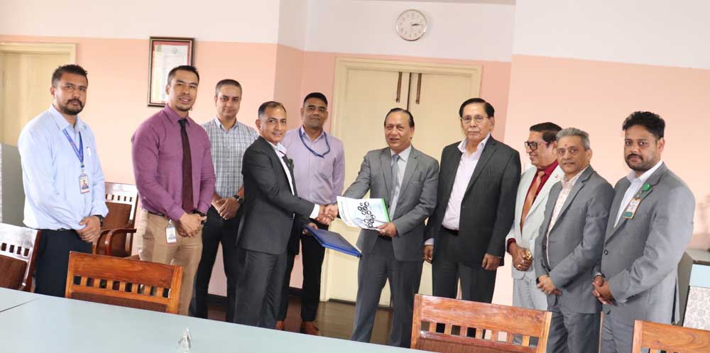 माछापुच्छ्रे बैंकका कर्मचारी र ग्राहकलाई ओम हस्पिटलमा विशेष छुट