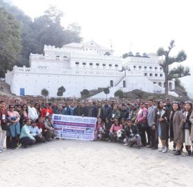 नेशनल लाईफको लुम्विनी लक्जरी टुर र रानीमहल भ्रमण