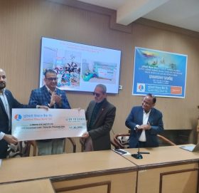 लुम्बिनी विकास बैंकद्वारा लुम्बिनी आँखा अस्पताललाई आर्थिक सहयोग