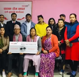 आइएमई लाइफद्धारा घातक रोग वापत ५ लाख १० हजार रुपैयाँ दाबी भुक्तानी