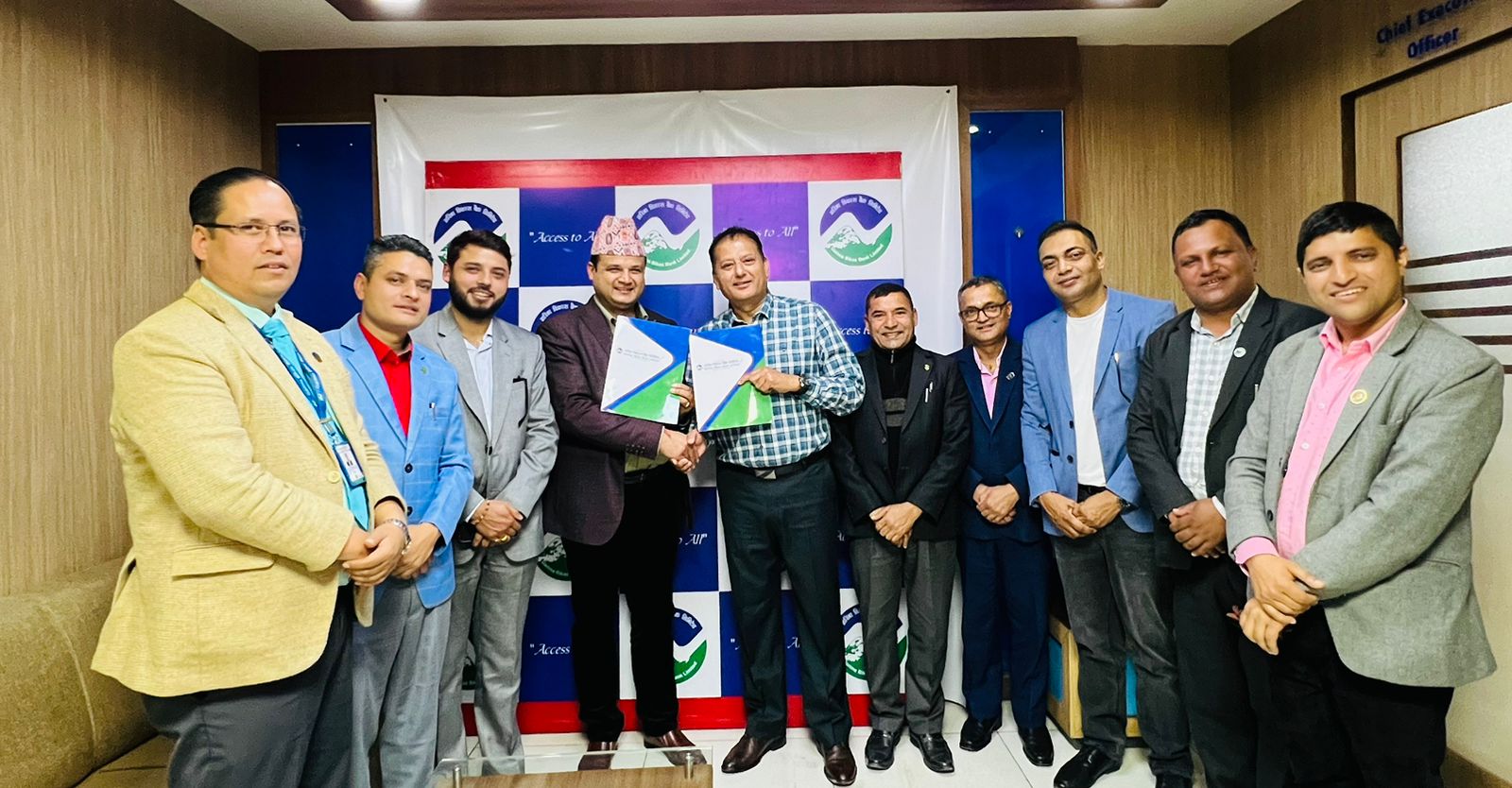 गरिमा विकास बैंक र टानविच सम्झौता