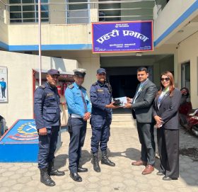 कामना सेवा विकास बैंकद्वारा प्रहरी प्रभाग बुढानिलकण्ठलाई गोप्रो हस्तान्तरण