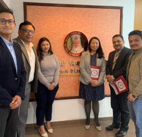 महालक्ष्मी विकास बैंक, आलय प्रालि र रायन इनर्जीका प्रतिनिधि