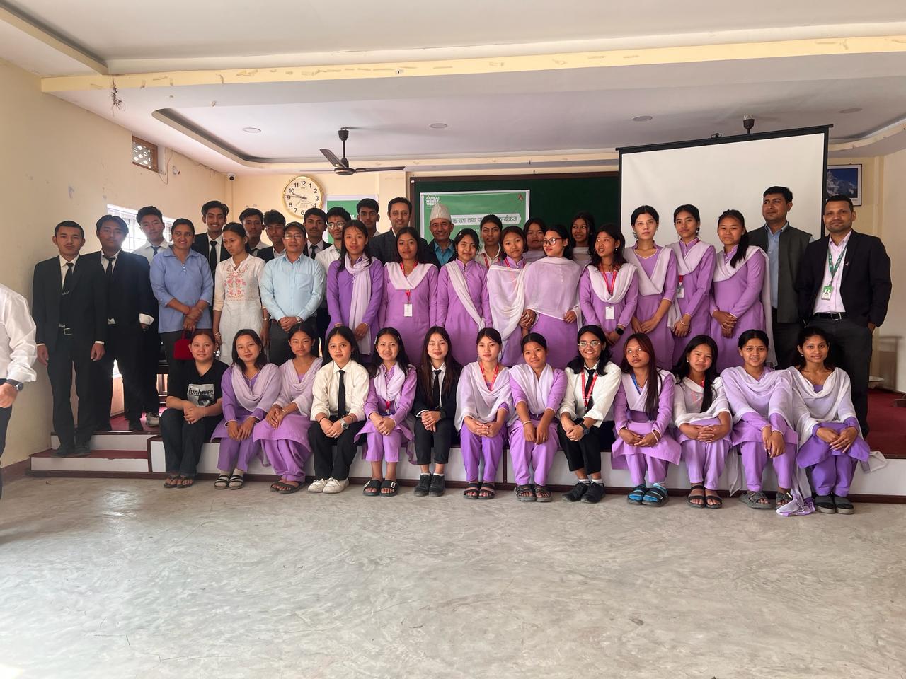 कोशीमा नबिल बैंकको ‘ग्लोबल मनि वीक’, ६०० बढी विद्यार्थीलाई दिइयो वित्तीय साक्षरताको कक्षा