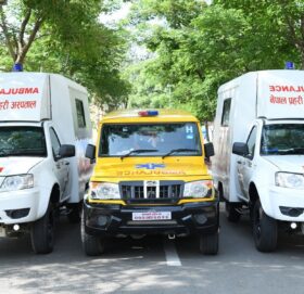 राष्ट्रिय वाणिज्य बैंकले दियाे नेपाल प्रहरी अस्पताललाई एम्बुलेन्स र शव वाहन