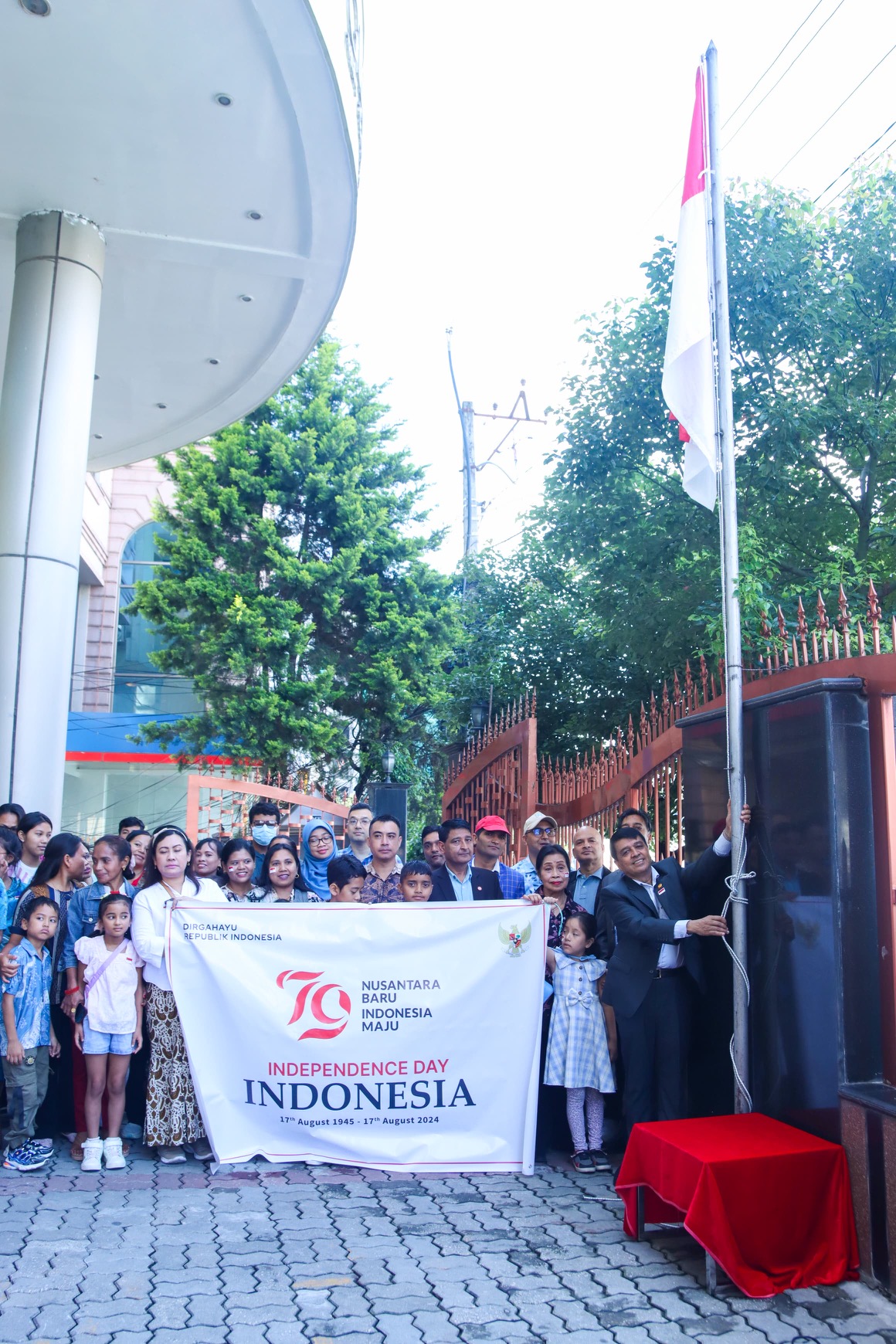 इन्डोनेसियाको ७९औँ स्वतन्त्रता दिवसको अवसरमा काठमाडौँमा झन्डोत्तोलन