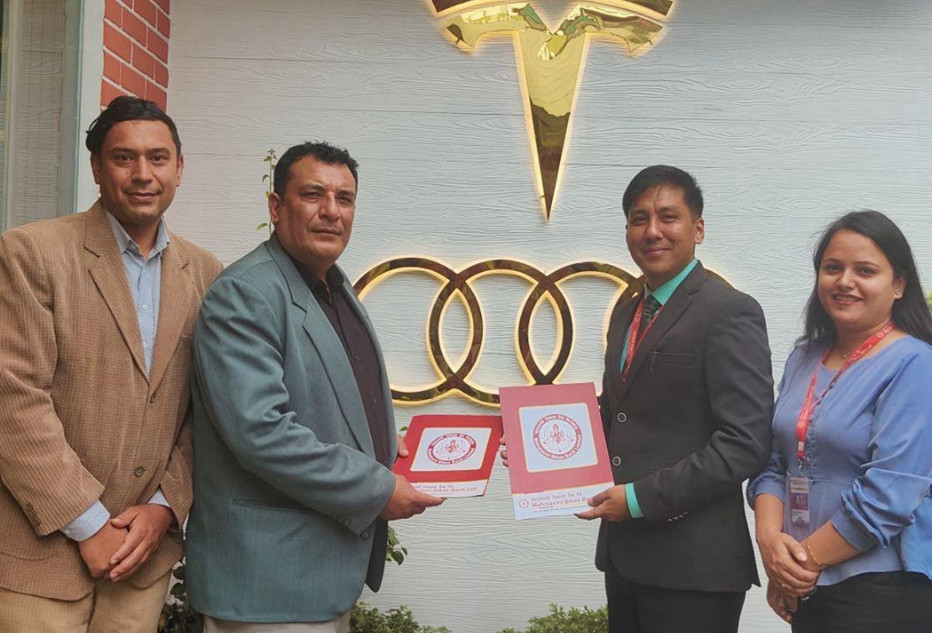 लक्जरी गाडी खरिद गर्न महालक्ष्मी विकास बैंकले कर्जा दिने