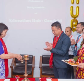 शैक्षिक कर्जा उपलब्ध गराउन पोखरामा प्रभु बैंकको शैक्षिक केन्द्र स्थापना