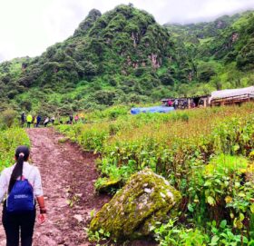 पर्यटक बढेपछि गोठमै आम्दानी’