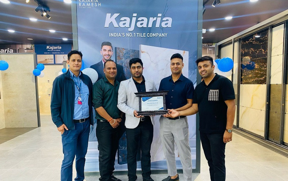 कजारियाको नयाँ शोरूम बनेपामा