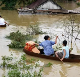 भियतनाममा बाढीको कहर, १० जनाको मृत्यु