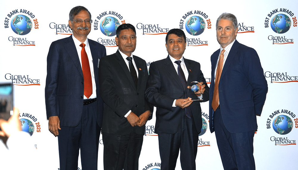 ग्लोबल आइएमई बैंक दोस्रो पटक ग्लोबल फाइनान्सको ‘बेष्ट बैंक अवार्ड’ बाट सम्मानित