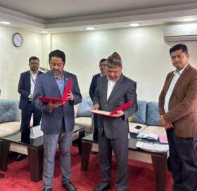 कामना सेवा विकास बैंकका अध्यक्ष सुदिप आचार्यले लिए सपथ