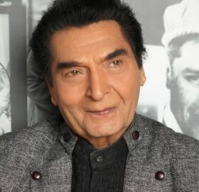 बलिउडका कलाकार असरानीको निधन