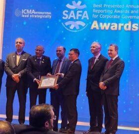 शिखर इन्स्योरेन्सलाई ‘मेरिट प्रमाणपत्र’, सम्मान प्राप्त गर्ने नेपालको पहिलो बीमा कम्पनी