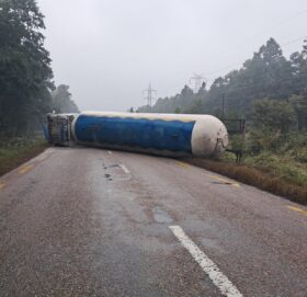 ग्यासको बुलेट उठाउन नसक्दा अझै खुलेन पूर्व–पश्चिम महेन्द्र राजमार्ग