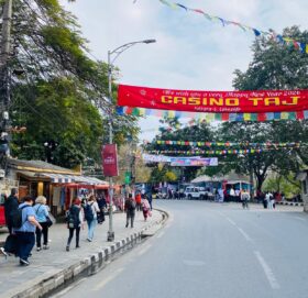 नयाँ वर्षको स्वागतमा व्यग्र पोखरा