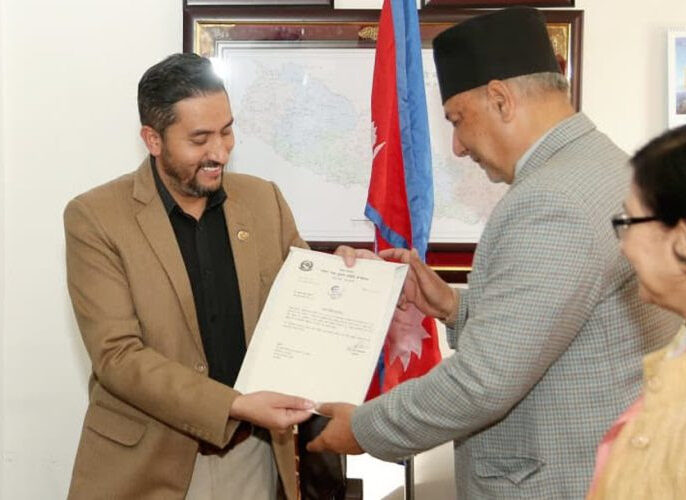 प्रेस काउन्सिलका अध्यक्ष डा. कुमार आचार्यले पाए नियुक्ति पत्र